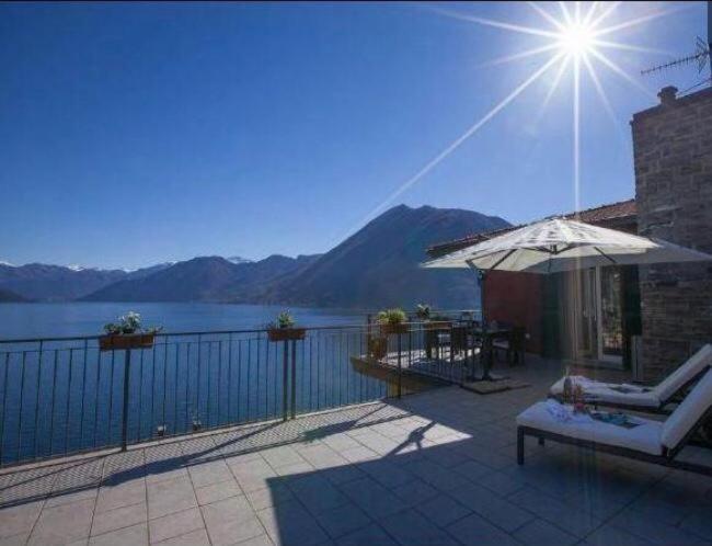 Appartamento Luxury Penthouse With Big Terrace Argegno Esterno foto